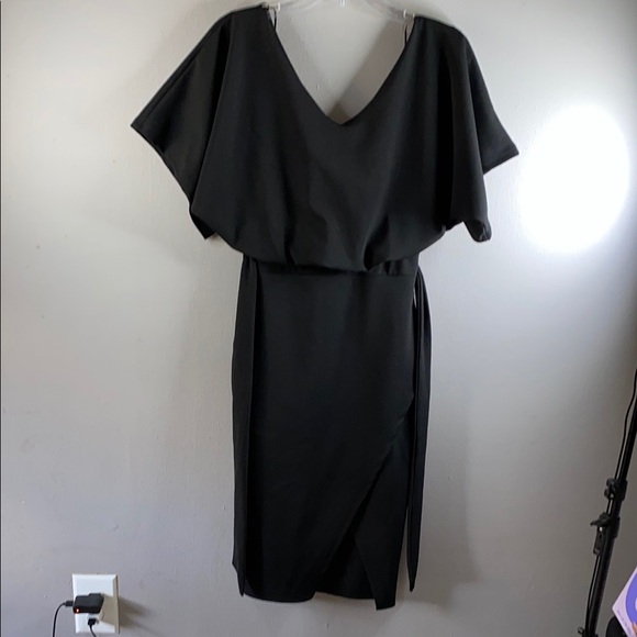 Boohoo Black Asymmetrical Sheath Dress V-Neck Dolman Sleeve - Picture 2 of 13